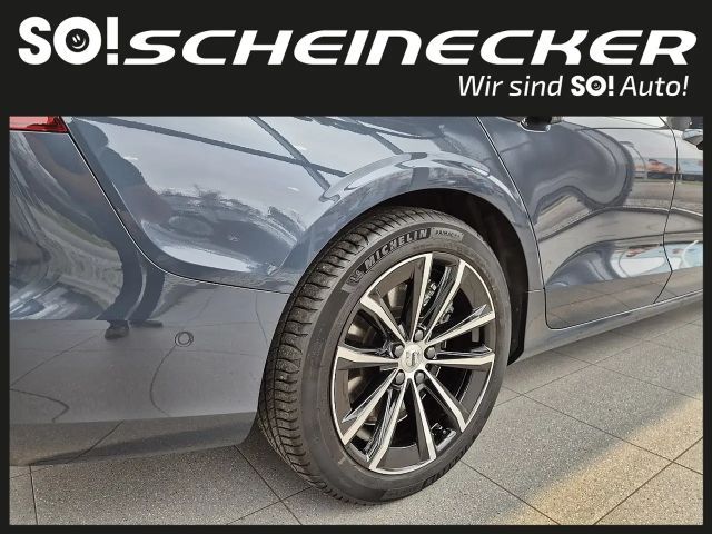 Volvo V60 AWD Dark Plus T6