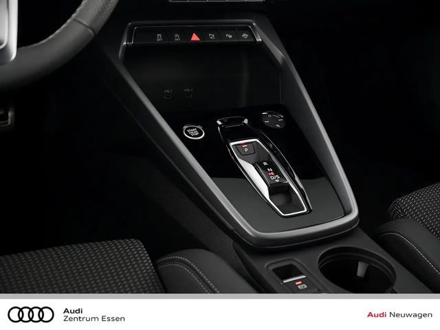 Audi A3 35 TFSI S-Line Sedan Sportback