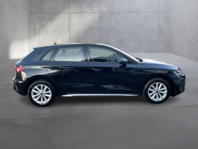 Audi A3 30 TDI Sedan