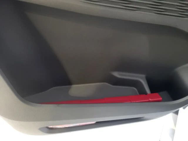 Volkswagen Transporter Lang T7