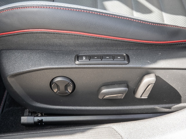 Volkswagen Golf 2.0 TSI GTI Golf VIII