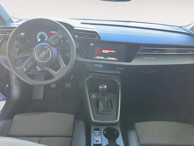 Audi A3 30 TDI Sedan