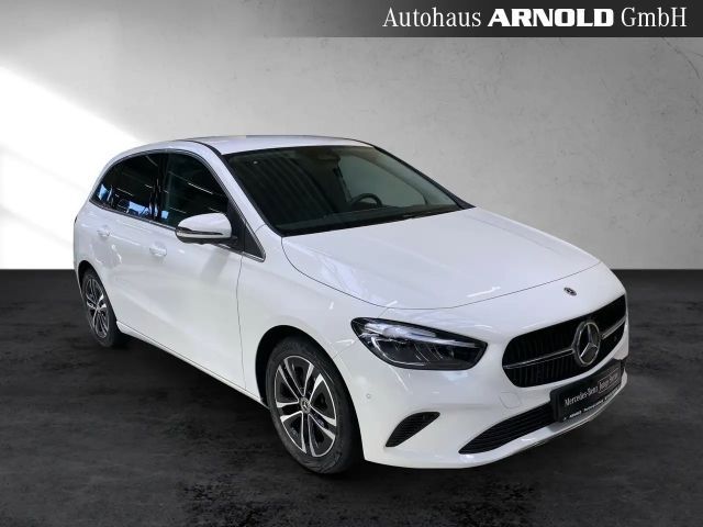Mercedes-Benz B 200 Progressive Sedan