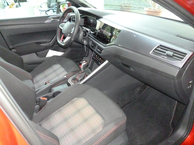 Volkswagen Polo 2.0 TSI DSG