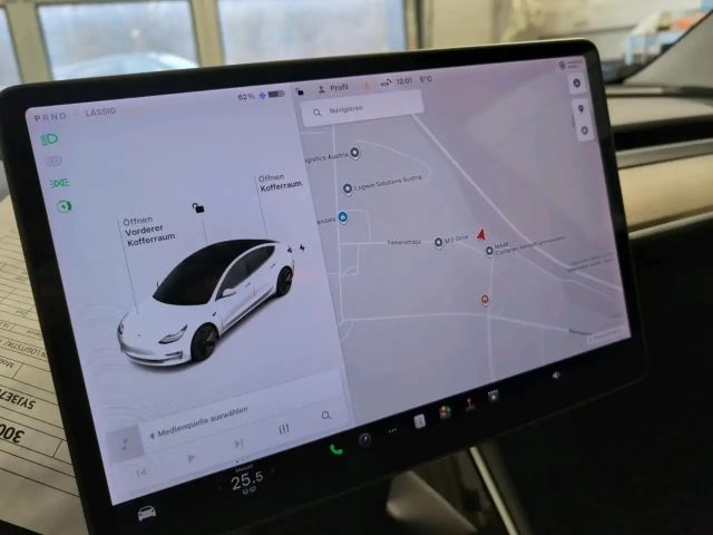 Tesla Model 3 RWD Standard Range