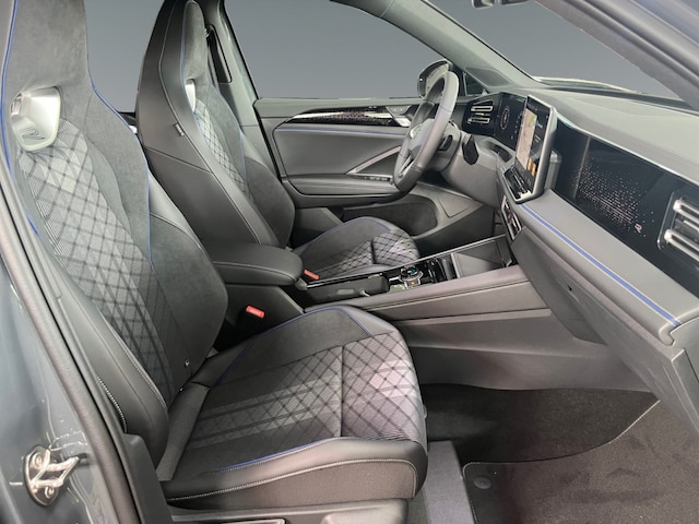 Volkswagen Tiguan 1.5 eTSI R-Line