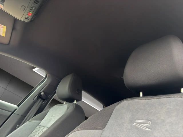 Volkswagen Taigo 1.0 TSI DSG R-Line