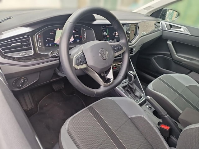 Volkswagen Polo 1.0 TSI DSG Style