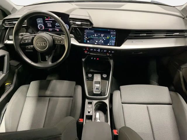 Audi A3 30 TFSI S-Tronic Sedan Sportback