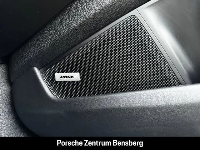 Porsche 992 Cabrio Carrera