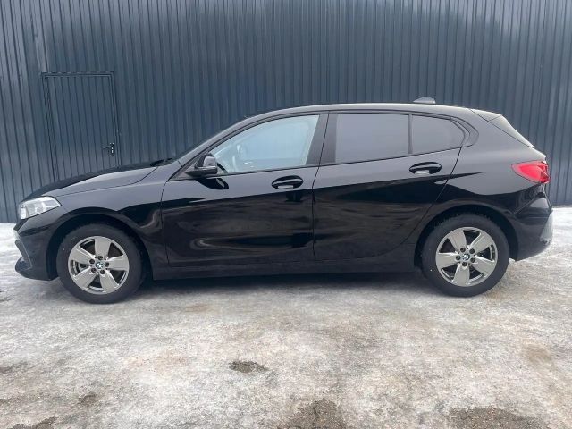 BMW 116 116d 5-deurs Sedan