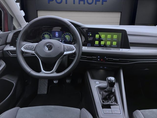 Volkswagen Golf 1.5 TSI Style Variant