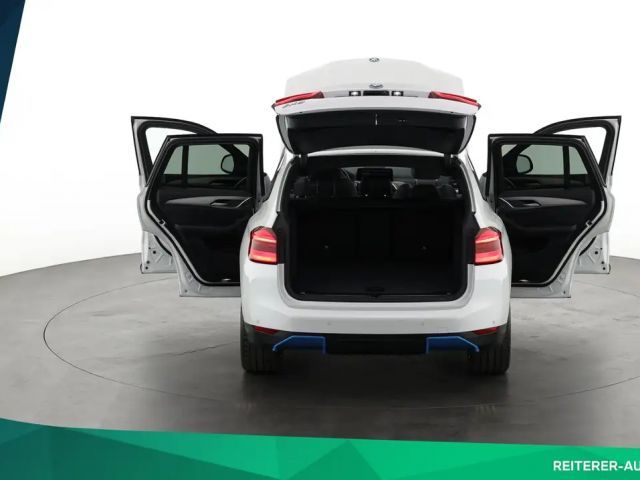 BMW iX3 Impressive iX3