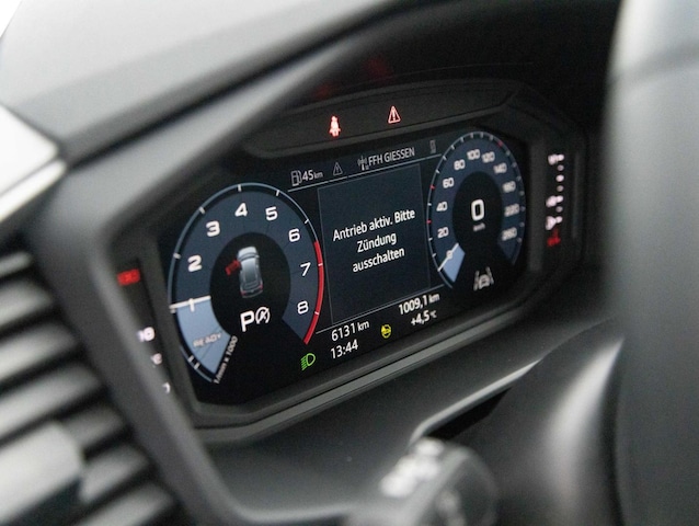 Audi A1 30 TFSI Allstreet S-Tronic