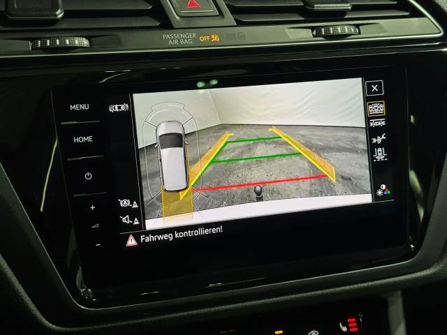 Volkswagen Touran 2.0 TDI DSG R-Line Style