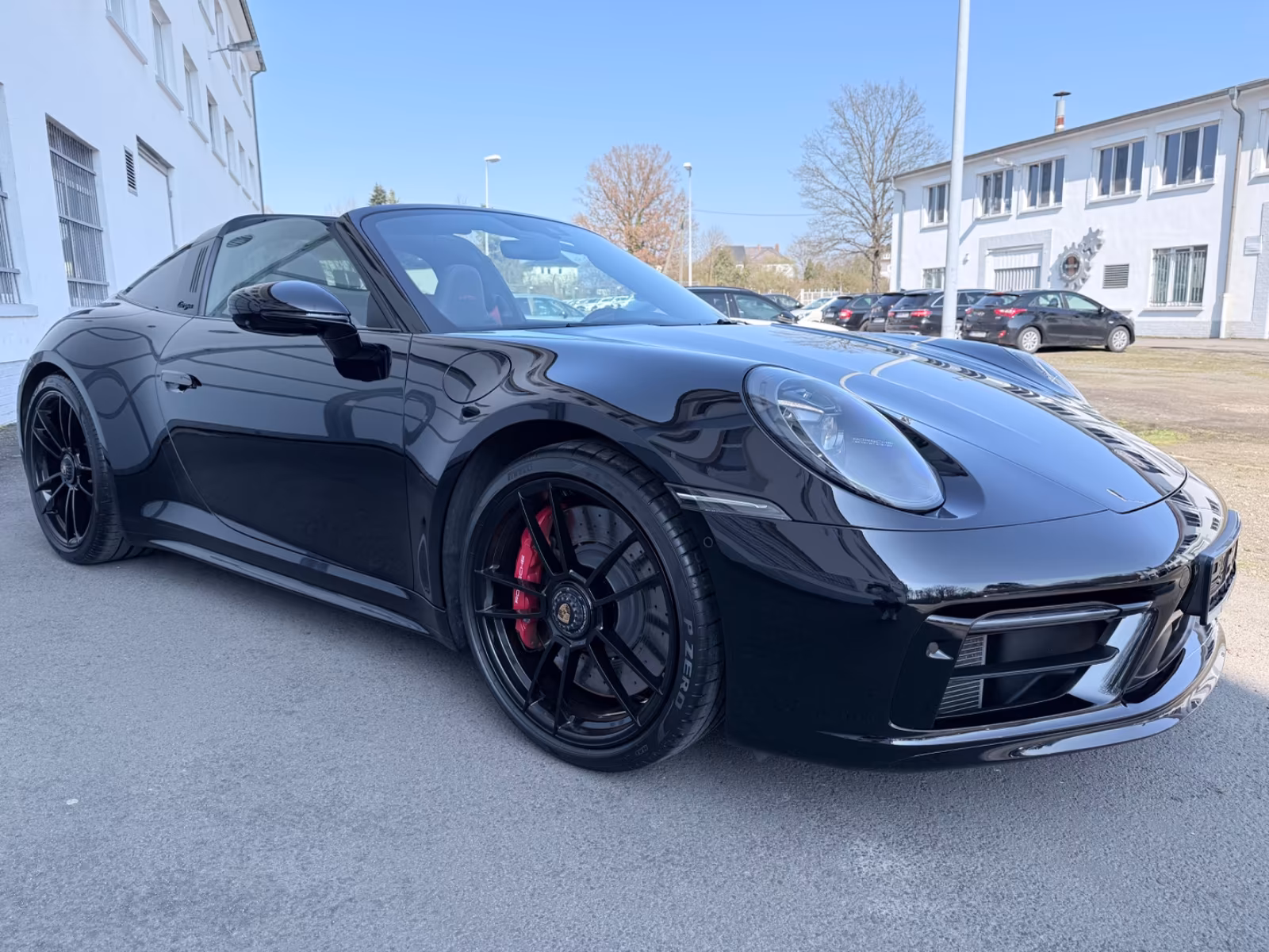 Porsche 911 4 992 Cabriolet GTS Targa