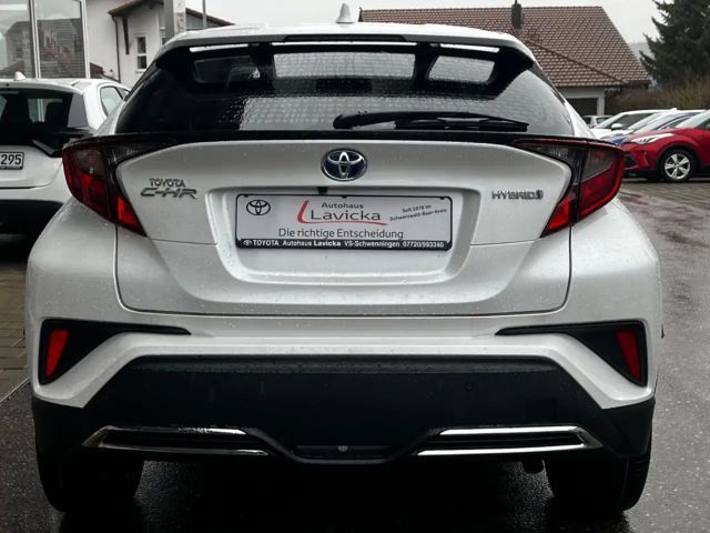 Toyota C-HR Hybride Team D