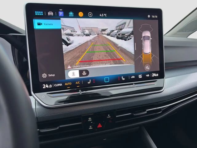 Volkswagen Golf 1.5 eTSI Life