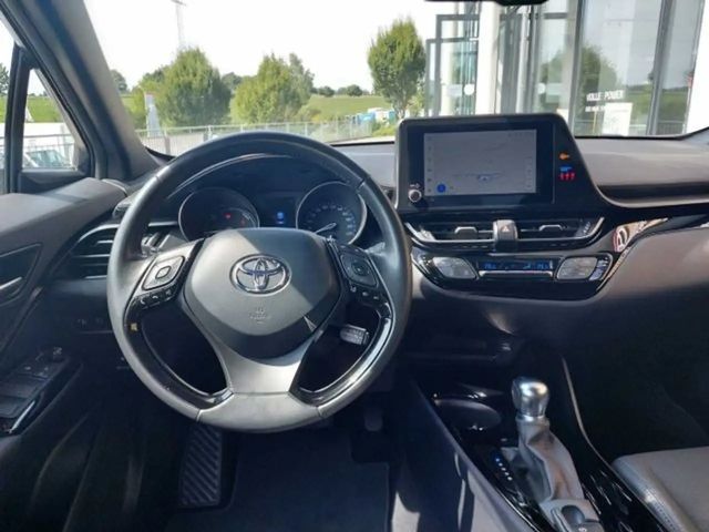 Toyota C-HR Hybride Team D