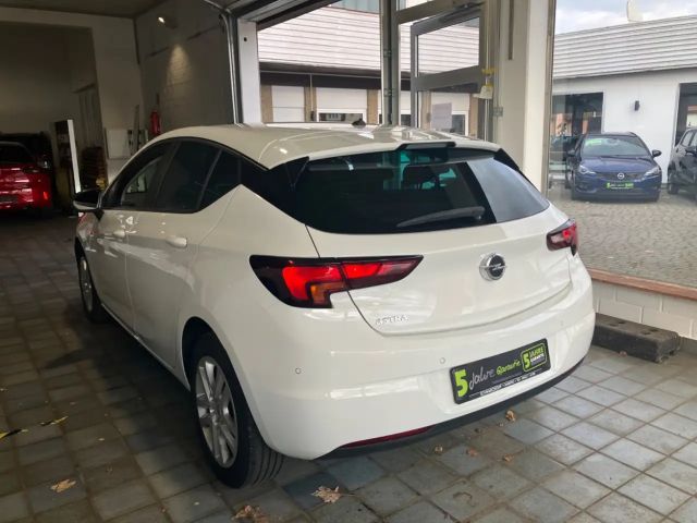 Opel Astra 1.2 Turbo
