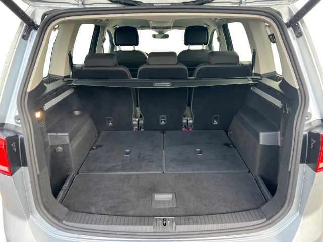 Volkswagen Touran DSG Highline