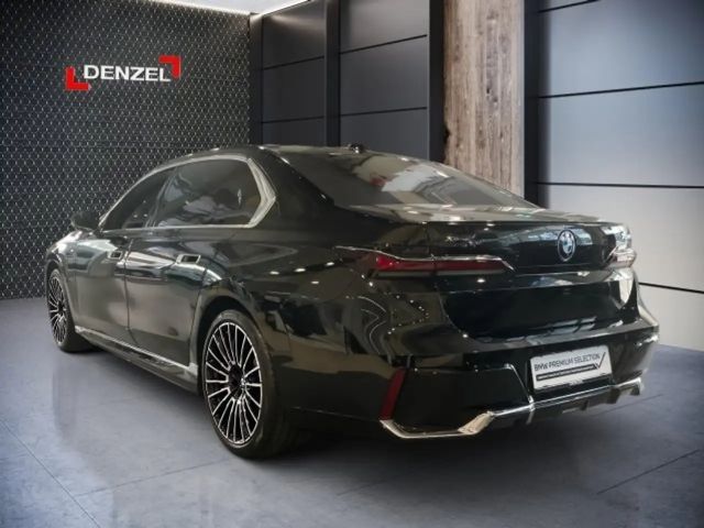 BMW 750 G70 Sedan xDrive