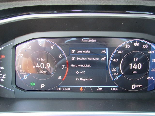 Volkswagen T-Roc T-Roc 1.5 R-Line RFK IQ Alu TWA SHZ AppC uvm.