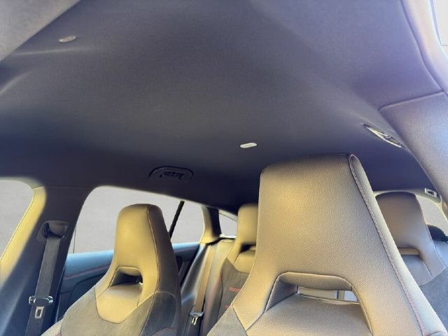 Mercedes-Benz CLA 180 Shooting Brake