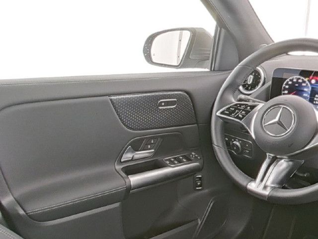 Mercedes-Benz GLA 200 GLA 200 d