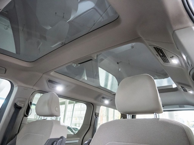 Volkswagen Multivan 2.0 TSI DSG Lang Life T7