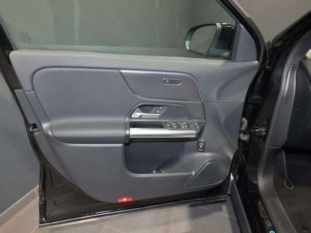 Mercedes-Benz EQA 350 4MATIC Progressive