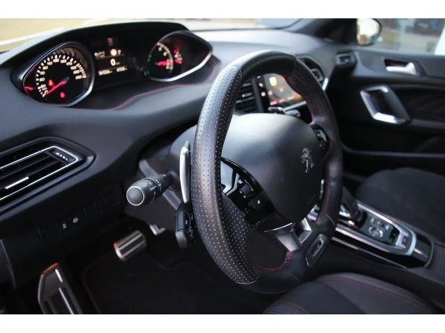 Peugeot 308 EAT8 GT-Line