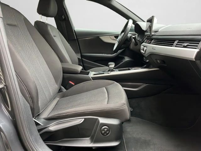 Audi A4 40 TDI Quattro Sedan