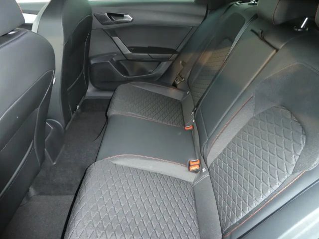 Seat Leon 1.5 eTSI DSG FR-lijn