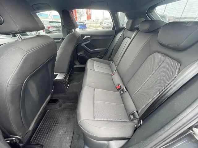 Audi A3 30 TDI Sedan Sportback