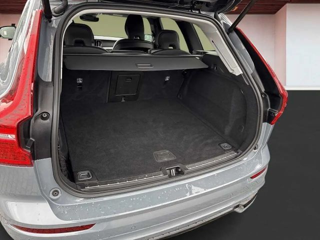 Volvo XC60 Dark Plus