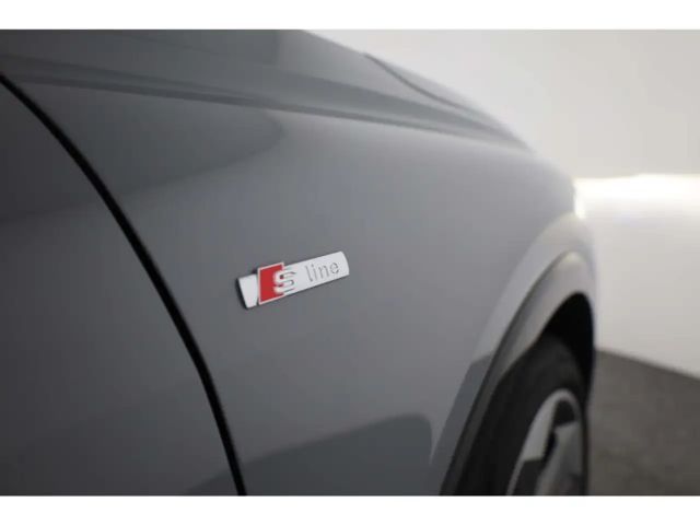 Audi Q4 e-tron S-Line