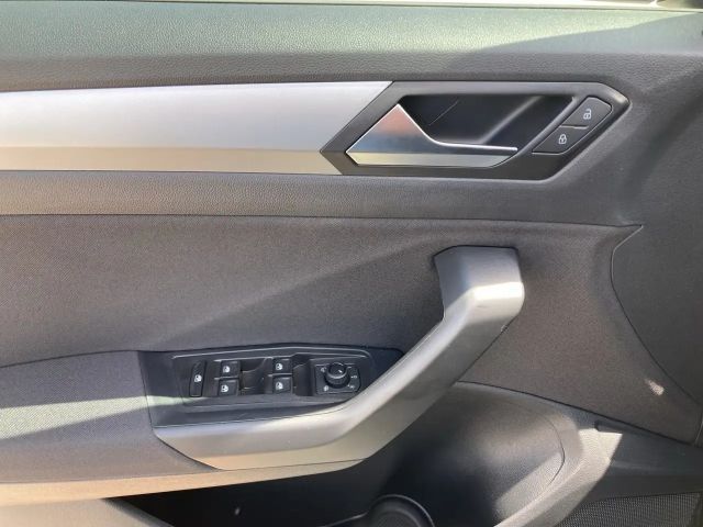 Volkswagen T-Roc Friends TSI