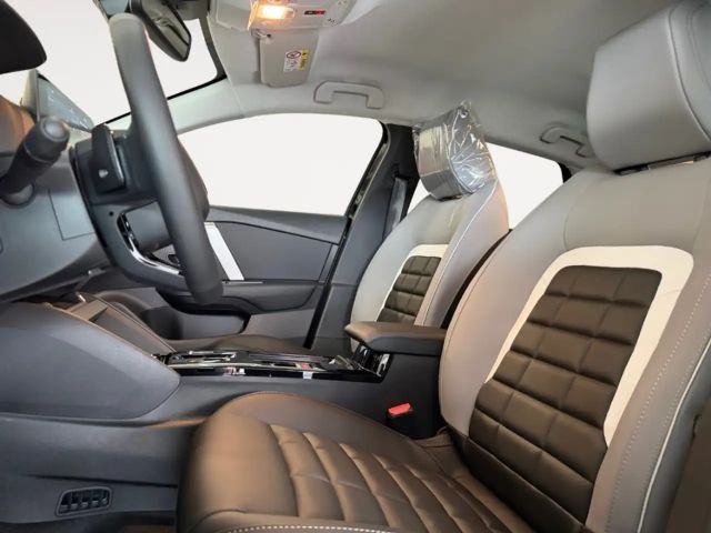 Citroën C4 Hybrid Max