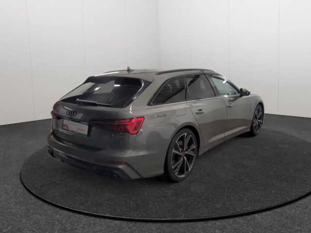 Audi S6 Avant Quattro