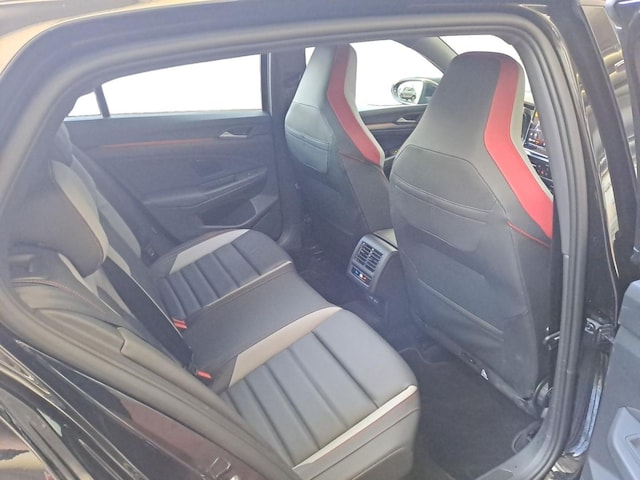 Volkswagen Golf 2.0 TSI DSG GTI