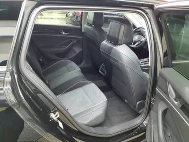 Volkswagen Passat 2.0 TDI Business DSG Variant