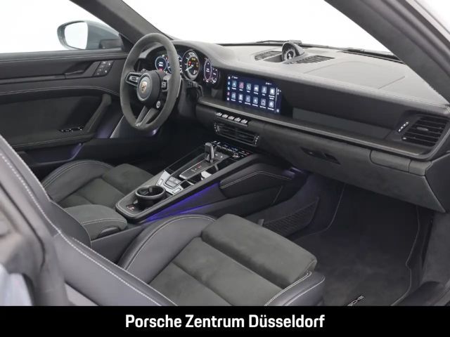 Porsche 992 4 Carrera Coupé GTS