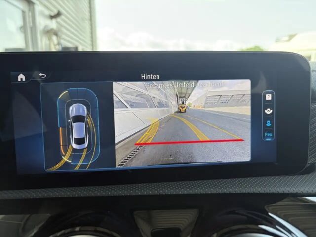 Mercedes-Benz CLA 180 Coupé Progressive