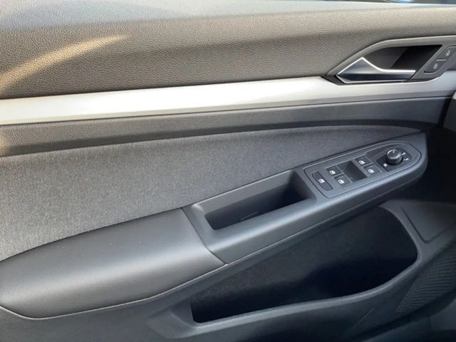 Volkswagen Golf Life 2,0 l TDI SCR 85 kW 116 PS 6-Gang