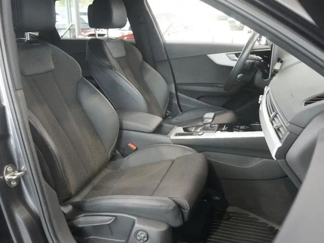 Audi A4 40 TFSI Avant Quattro S-Line