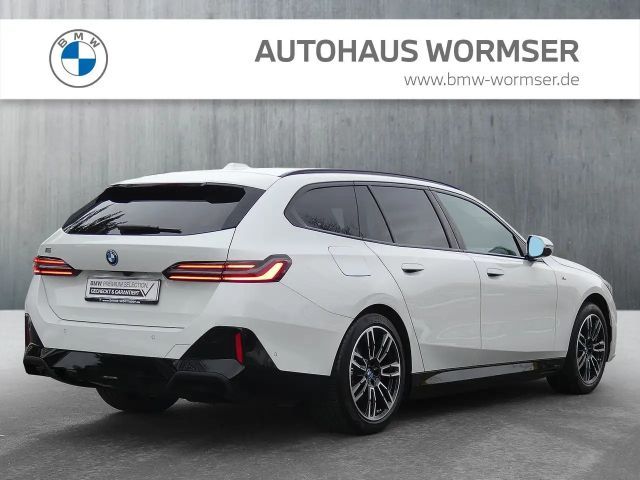BMW i5 M-Sport Touring eDrive40