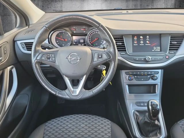 Opel Astra Sports Tourer