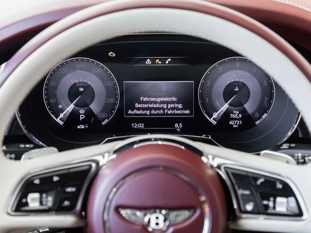 Bentley Bentayga V8