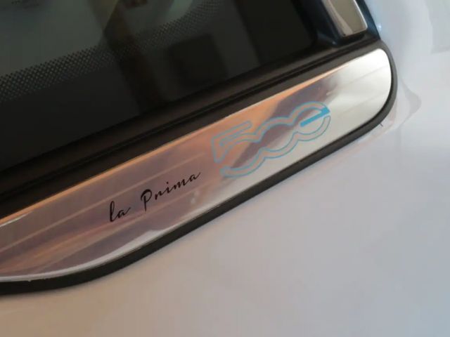 Fiat 500e 42 kWh La Prima by Bocelli